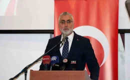 Çalışma ve Sosyal Güvenlik Bakanı Vedat Işıkhan İzmir’de Esnaf Ziyareti Yaptı